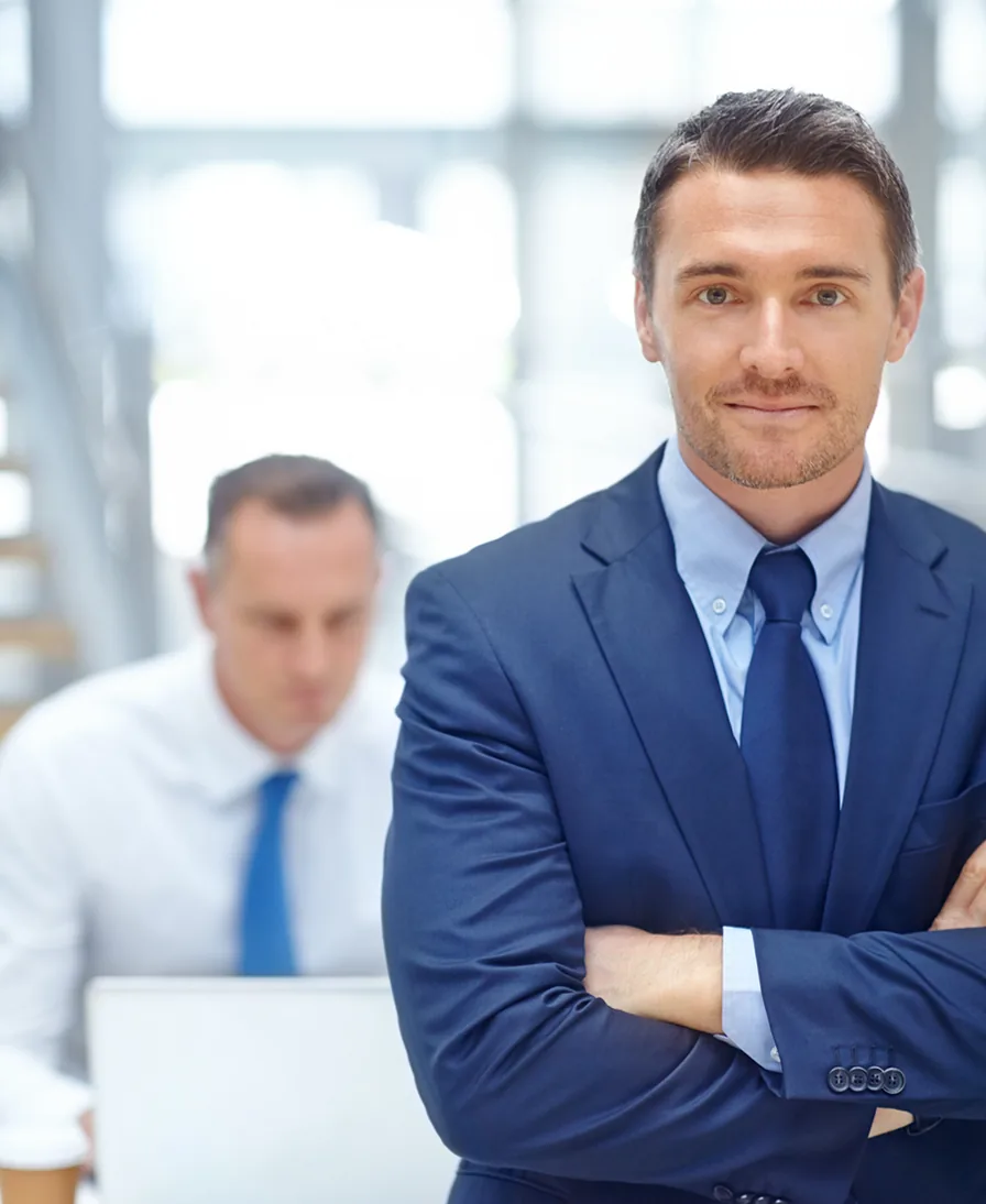 Banquero privado conversando con un cliente